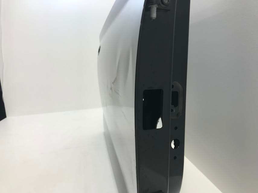 SKODA Kamiq 2019-2023 Front Right Door 658831602 ( used with defect )