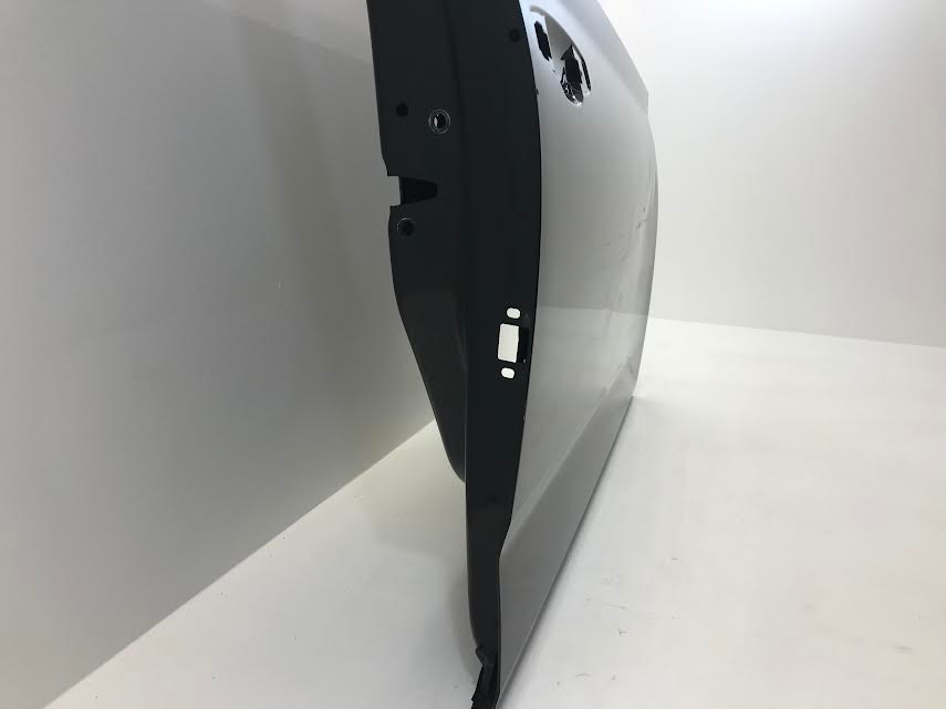 SKODA Kamiq 2019-2023 Front Right Door 658831602 ( used with defect )