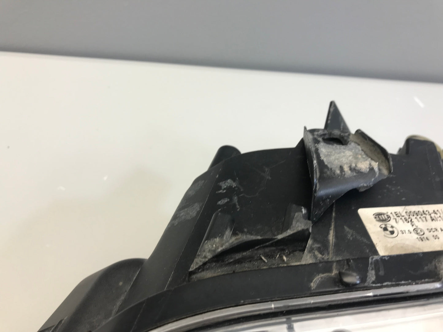 BMW 7 E65 E66 2005-2008 Front Headlight Left ( LHD car ) ( with defect ) 1EL00904341