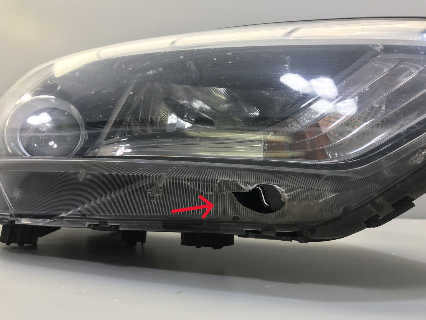 Hyundai Tucson TL 2015-2020 Headlight Front Right 2017 ( with defect LHD car ) 92102D7XXX