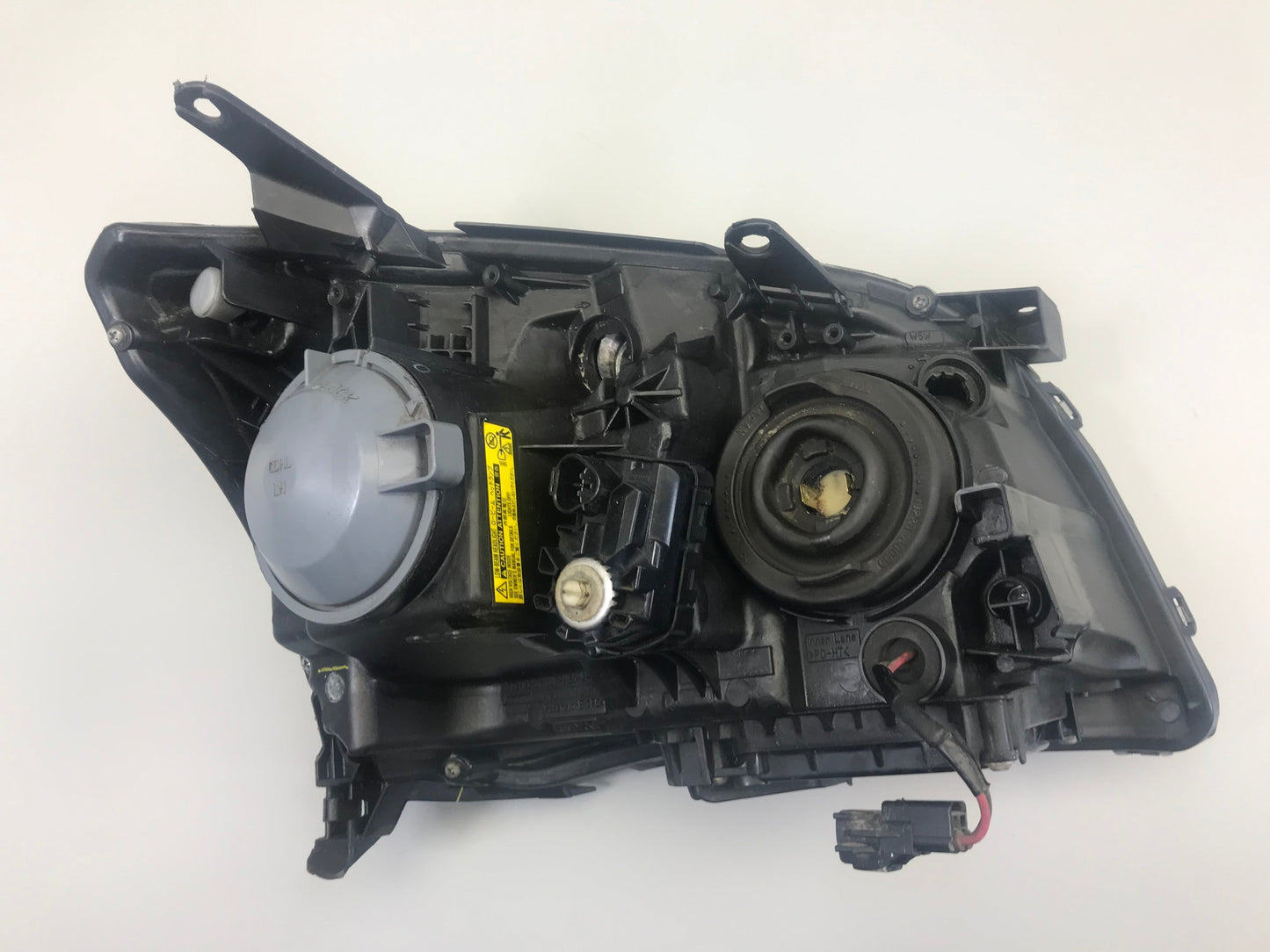 Toyota Avensis T25 2006-2009 Headlight Left Side ( LHD car ) OEM: 8596724010, 3900078496, 12V24V310