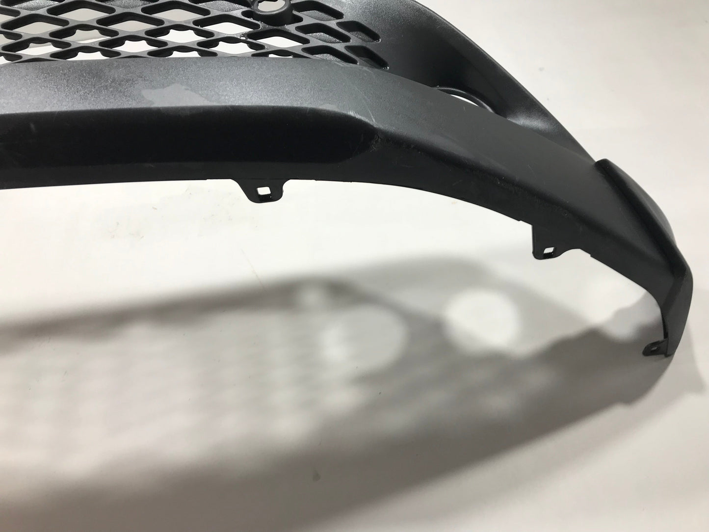 Toyota CHR C-HR 2016-2019 Front Bumper Lip Spoiler Grille Center Lower Middle In good Used condition OEM: 52129F4010