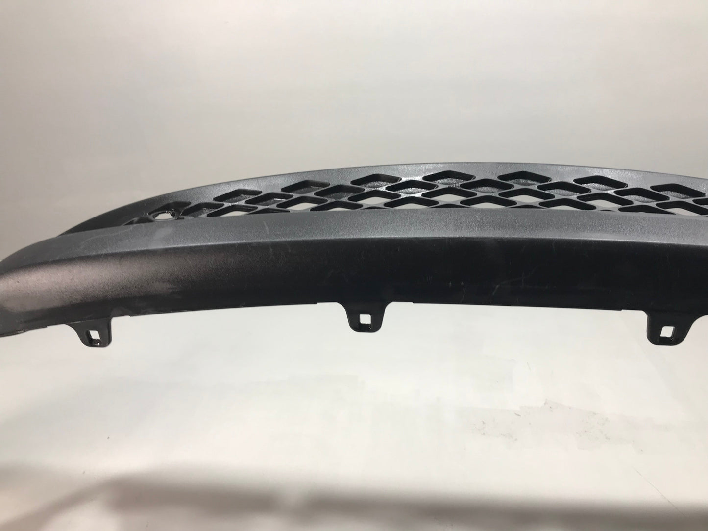 Toyota CHR C-HR 2016-2019 Front Bumper Lip Spoiler Grille Center Lower Middle In good Used condition OEM: 52129F4010