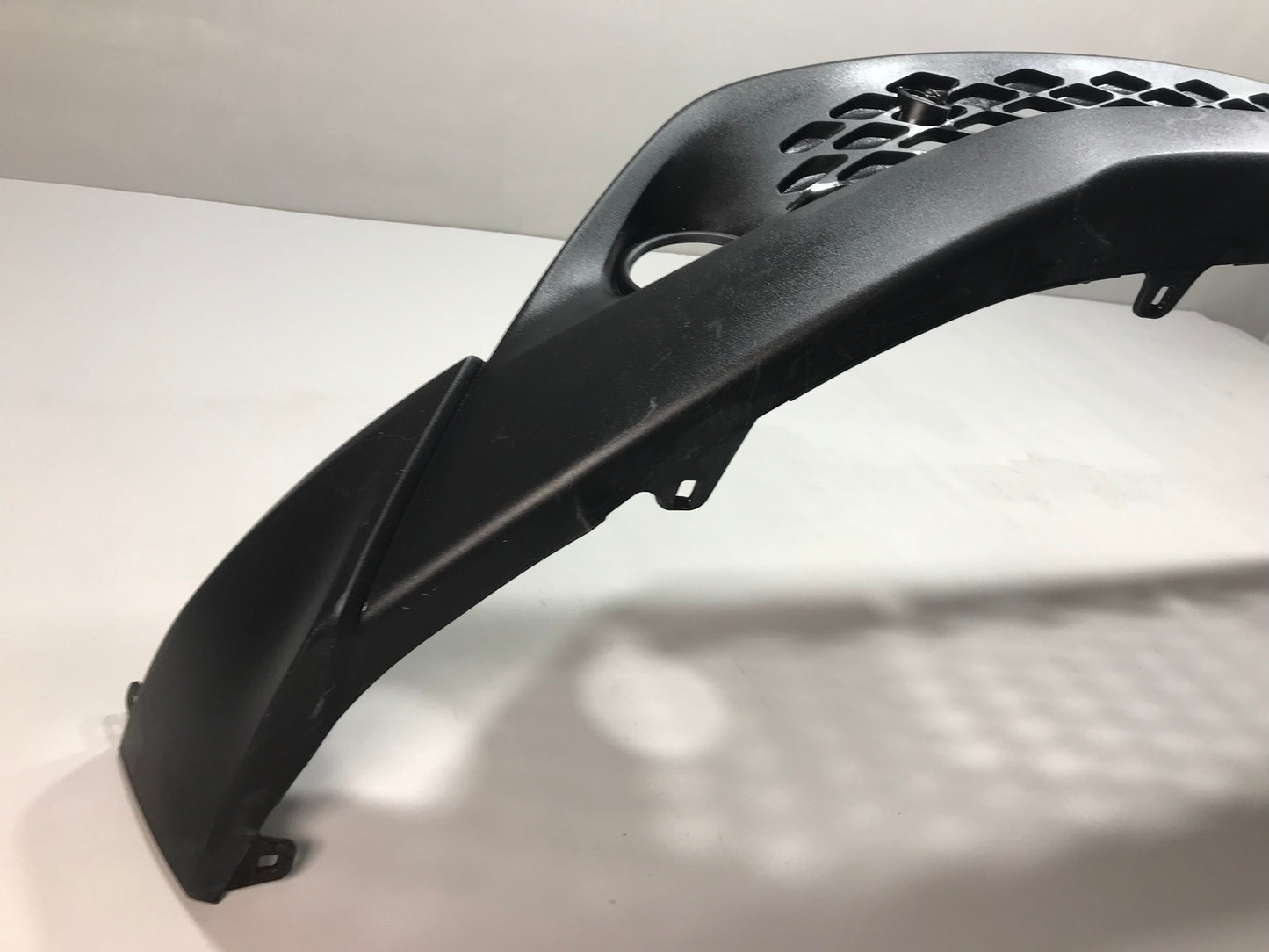 Toyota CHR C-HR 2016-2019 Front Bumper Lip Spoiler Grille Center Lower Middle In good Used condition OEM: 52129F4010