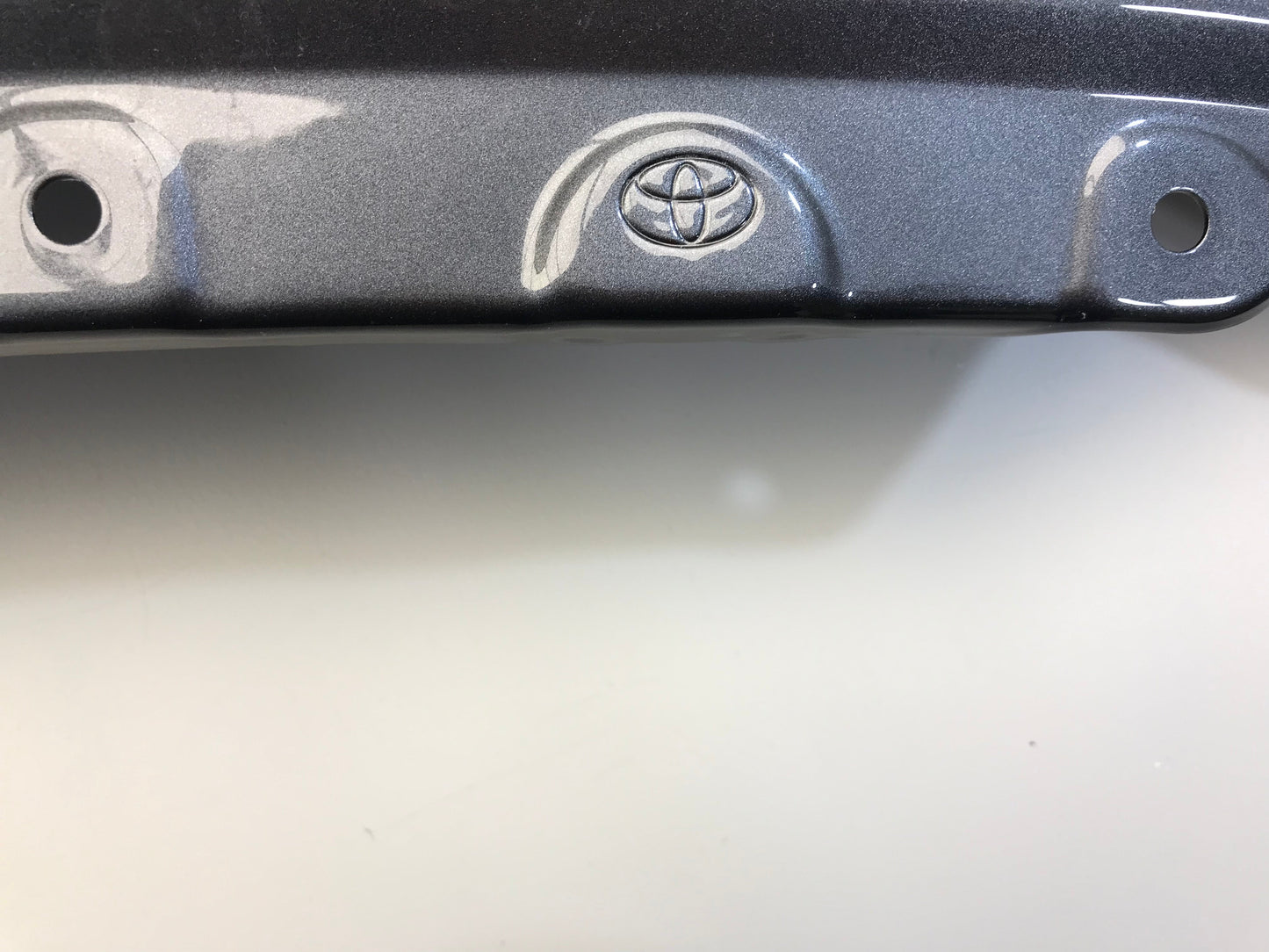 Toyota Rav 4 XA50 2018- Front Wing Right Side OEM: 5381142330 ( with defects )