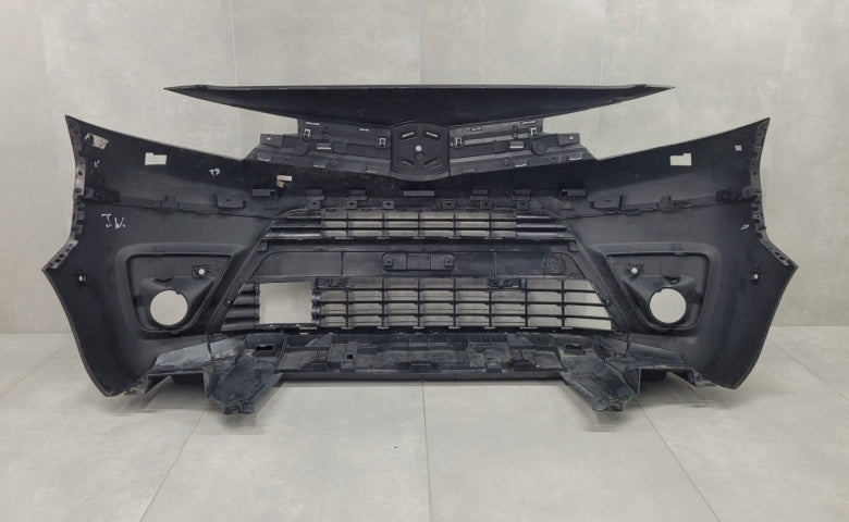 Toyota ProAce 2 II 2016- Front bumper 981185057 / 9811850577 / 9811847477 / 9808501880