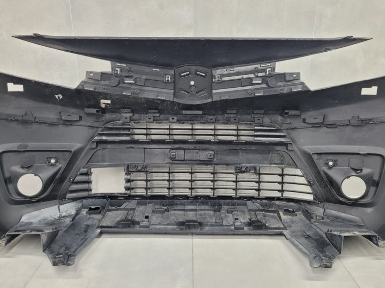 Toyota ProAce 2 II 2016- Front bumper 981185057 / 9811850577 / 9811847477 / 9808501880