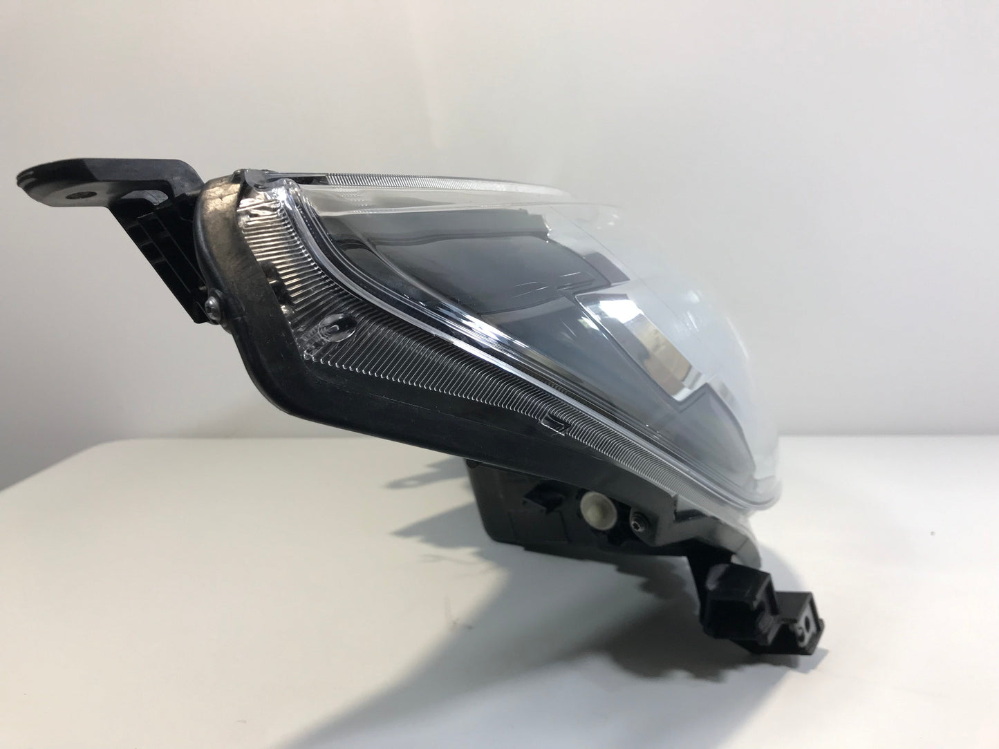 Toyota Hilux 2015-2020 Front Headlight Right Side 811100K791, 92332100 ( LHD )