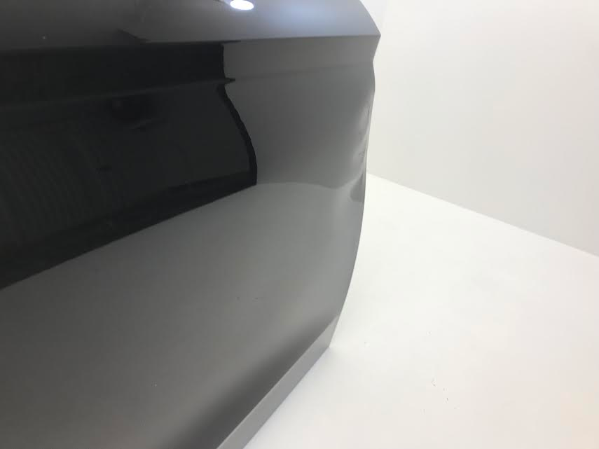 SEAT Ibiza V KJ 2017- Front Right Door OEM: 6F031312 ( with defect )