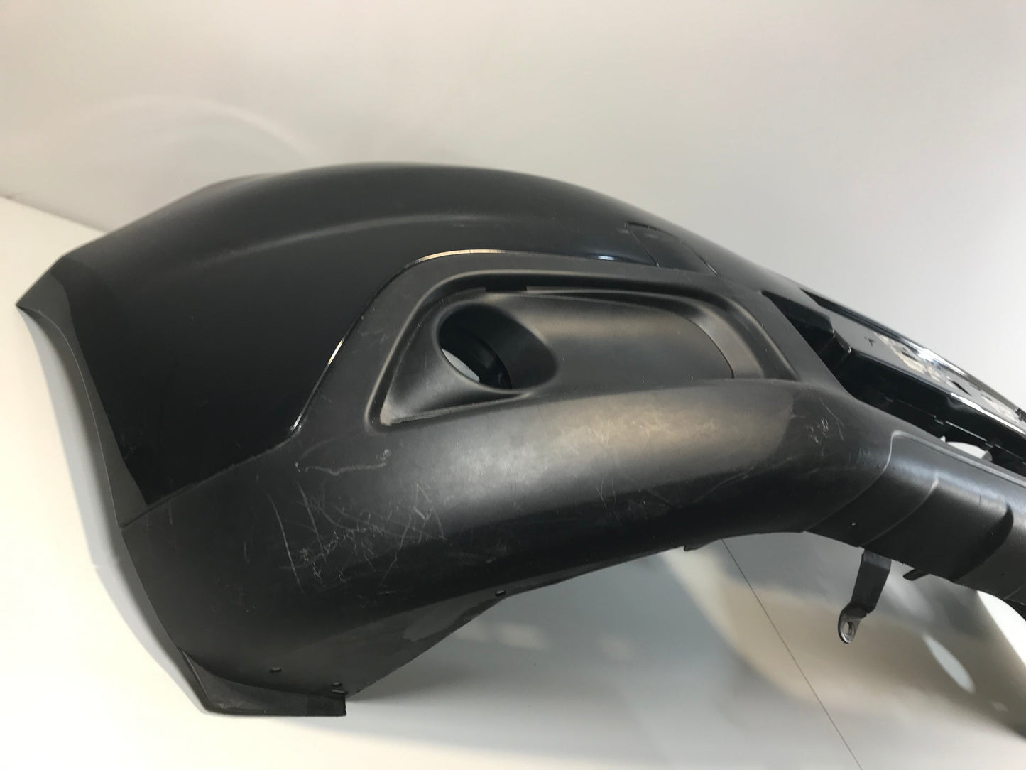 Peugeot 2008 2013-2019 Front Bumper 9814116177, 1783893X, 1803198X