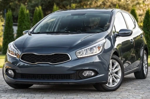 KIA Ceed 2012-2016 Front Left Foglight Grille NEW 86563A2020