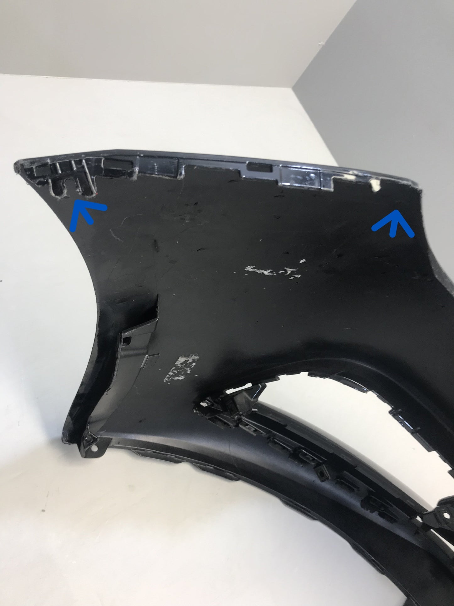 Opel / Vauxhall Astra K 2015- Front Bumper Used Genuine OEM: 39052730 / 39017250 / 2167857