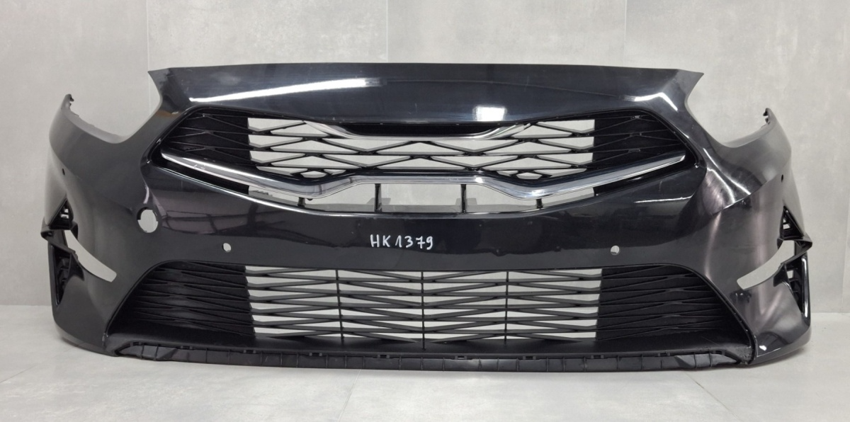 Kia Ceed III 2021- Front Bumper Genuine Used 86511J7DA0