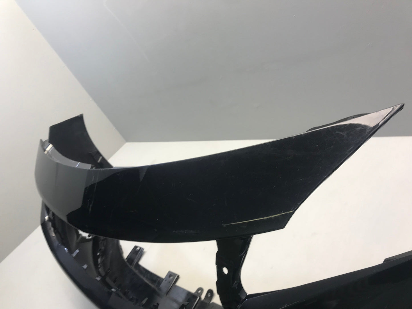Opel / Vauxhall Astra K 2015- Front Bumper Used Genuine OEM: 39052730 / 39017250 / 2167857