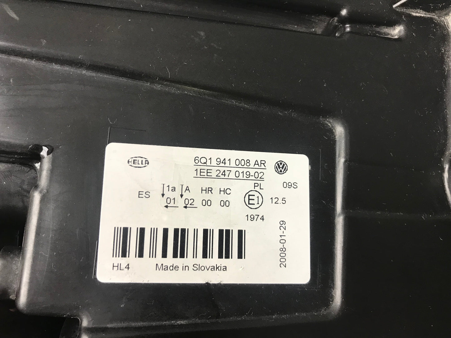 Volkswagen Polo IV 9N3 2005-2009 Headlight Front Right Used ( LHD ) OEM: 6Q1941008AR / 1EE24701902