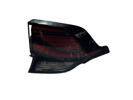 KIA SPORTAGE V NQ 2021 - LAMP RIGHT REAR ( used ) 92402R2000